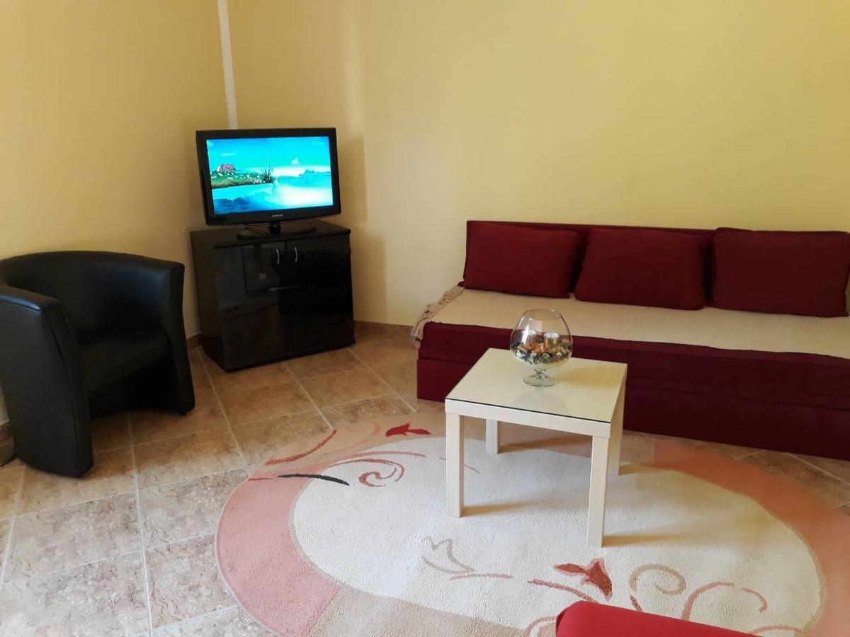 Apartment Dubrava Tivat Exterior photo