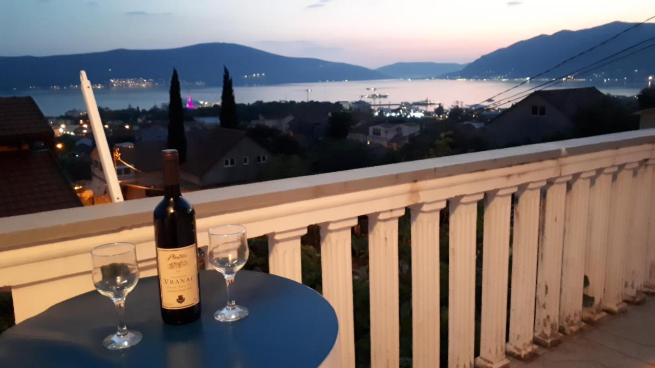 Apartment Dubrava Tivat Exterior photo