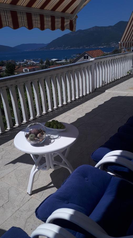 Apartment Dubrava Tivat Exterior photo